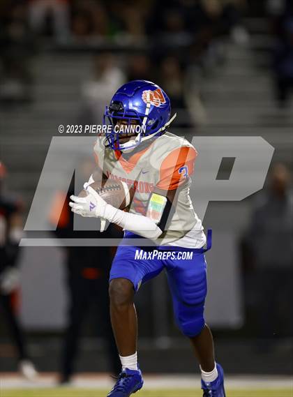 Thumbnail 2 in Armstrong (Kennedy) vs Brentsville District (VHSL Class 3 Region Final) photogallery.