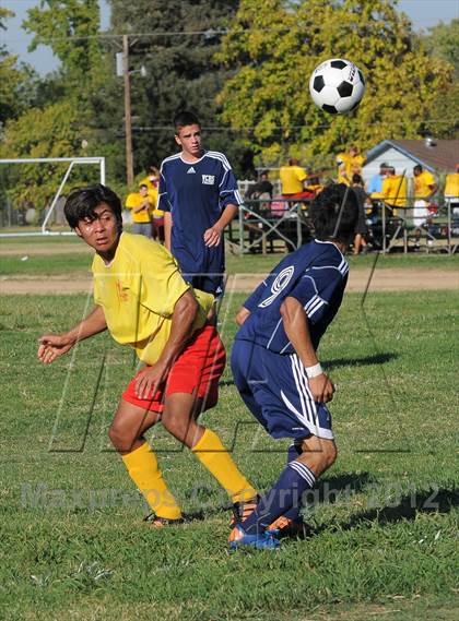 Thumbnail 2 in Vacaville Christian @ Encina Prep photogallery.