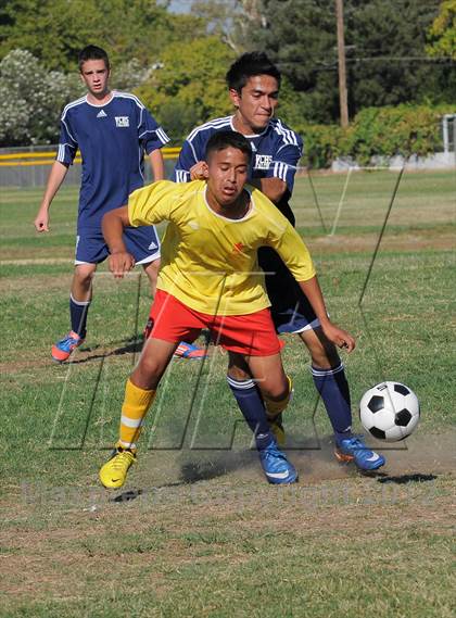 Thumbnail 2 in Vacaville Christian @ Encina Prep photogallery.