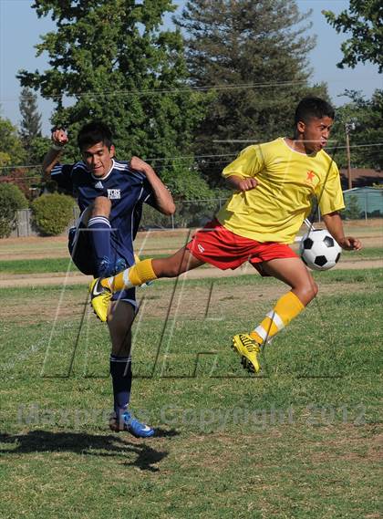 Thumbnail 1 in Vacaville Christian @ Encina Prep photogallery.
