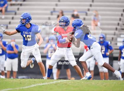 Thumbnail 2 in Daniel @ Eastside (Scrimmage) photogallery.