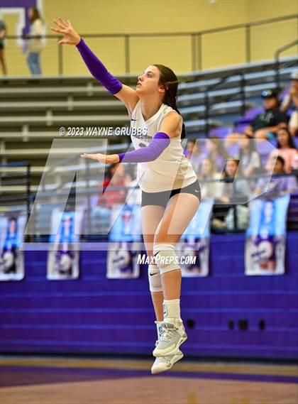 Thumbnail 1 in Gilmer @ Hallsville photogallery.