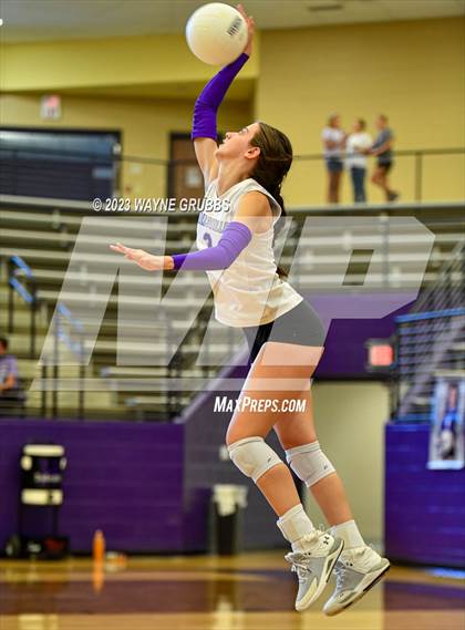 Thumbnail 3 in Gilmer @ Hallsville photogallery.