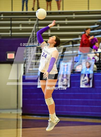 Thumbnail 2 in Gilmer @ Hallsville photogallery.