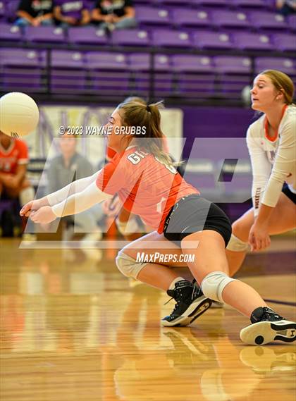 Thumbnail 3 in Gilmer @ Hallsville photogallery.