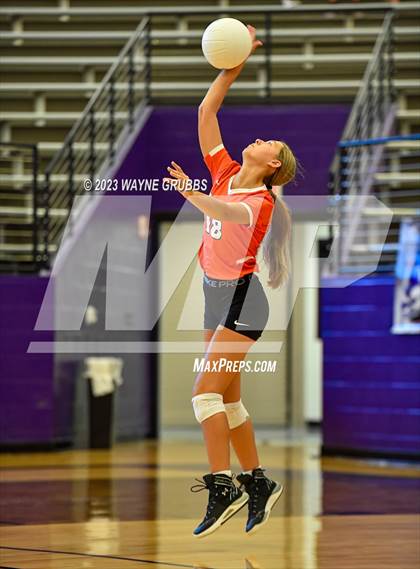 Thumbnail 2 in Gilmer @ Hallsville photogallery.