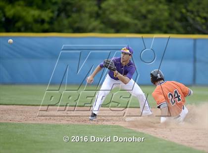 Thumbnail 3 in De La Salle Collegiate @ Brother Rice photogallery.