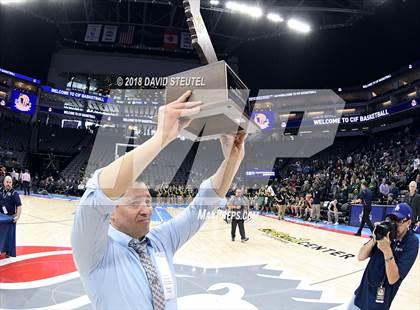 Thumbnail 2 in Notre Dame vs. Pleasant Valley (CIF State D3 Final) photogallery.