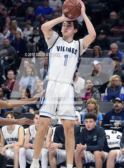 Thumbnail 1 in Notre Dame vs. Pleasant Valley (CIF State D3 Final) photogallery.