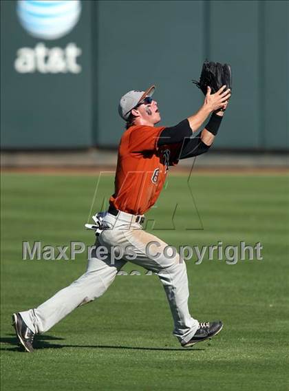 Thumbnail 2 in Round Rock Westwood vs. McNeil photogallery.
