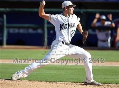 Thumbnail 3 in Round Rock Westwood vs. McNeil photogallery.
