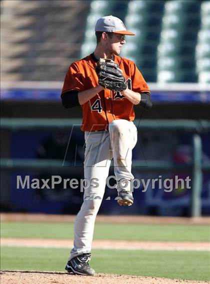 Thumbnail 3 in Round Rock Westwood vs. McNeil photogallery.