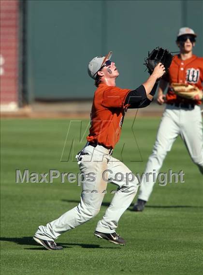 Thumbnail 2 in Round Rock Westwood vs. McNeil photogallery.