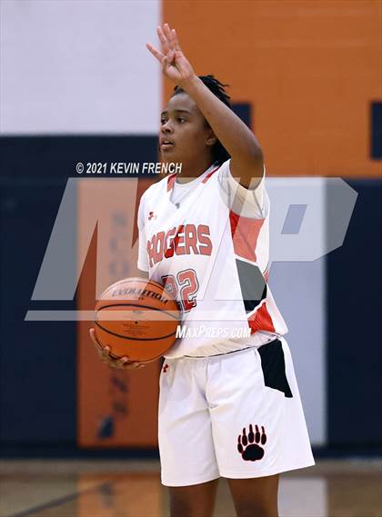 Thumbnail 3 in Cesar Chavez @ Tucson High Magnet School (Scorpion Shootout Tournament) photogallery.