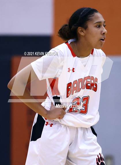 Thumbnail 3 in Cesar Chavez @ Tucson High Magnet School (Scorpion Shootout Tournament) photogallery.
