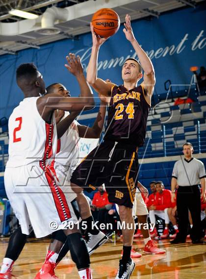 Thumbnail 3 in Fort Bend Travis vs Deer Park (Insperity Holiday Classic) photogallery.