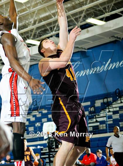 Thumbnail 2 in Fort Bend Travis vs Deer Park (Insperity Holiday Classic) photogallery.