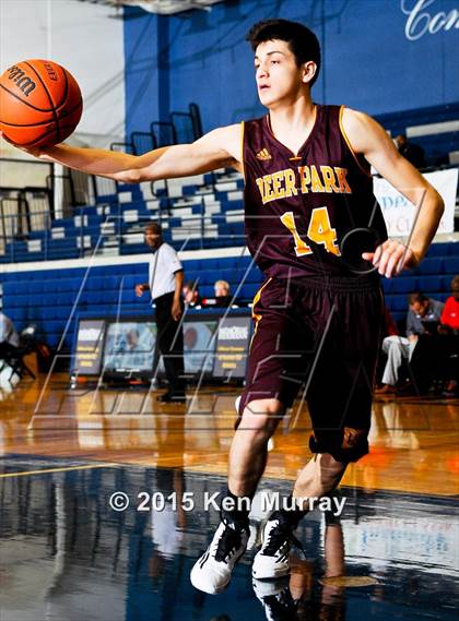 Thumbnail 2 in Fort Bend Travis vs Deer Park (Insperity Holiday Classic) photogallery.