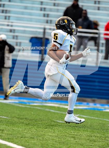 Thumbnail 3 in Uniondale vs. Freeport (Section 8 Conference I Semifinal)  photogallery.