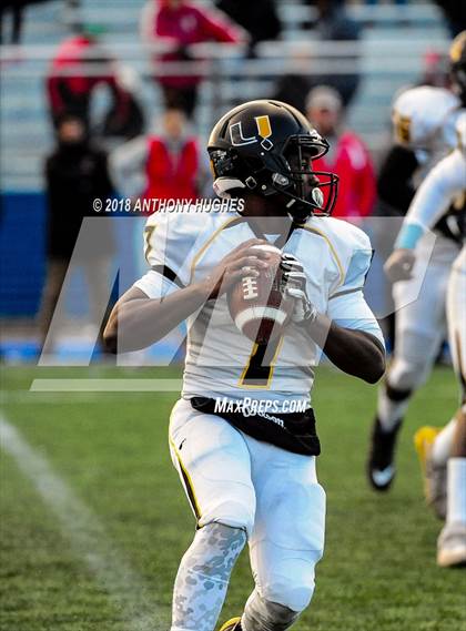 Thumbnail 1 in Uniondale vs. Freeport (Section 8 Conference I Semifinal)  photogallery.