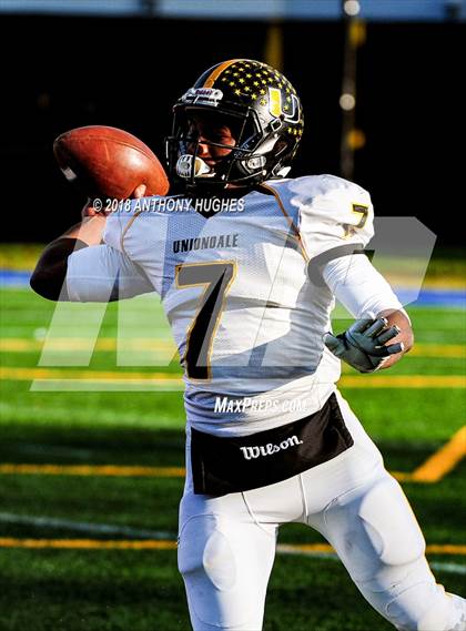 Thumbnail 1 in Uniondale vs. Freeport (Section 8 Conference I Semifinal)  photogallery.