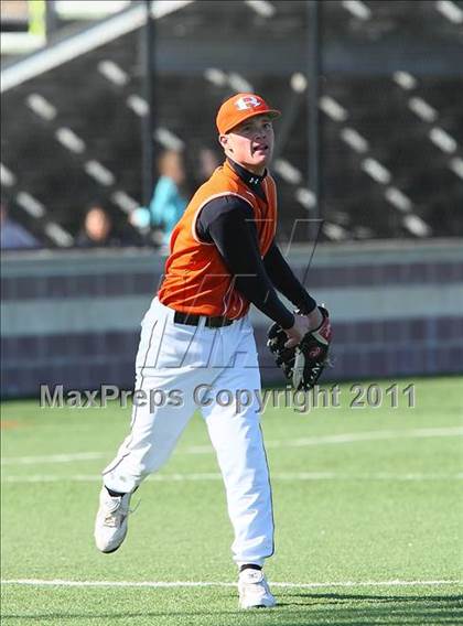 Thumbnail 2 in Bishop Lynch vs. Rockwall (Jesuit Classic) photogallery.