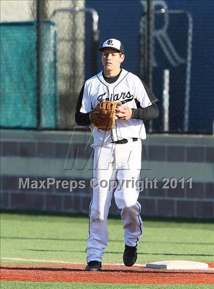 Thumbnail 2 in Bishop Lynch vs. Rockwall (Jesuit Classic) photogallery.