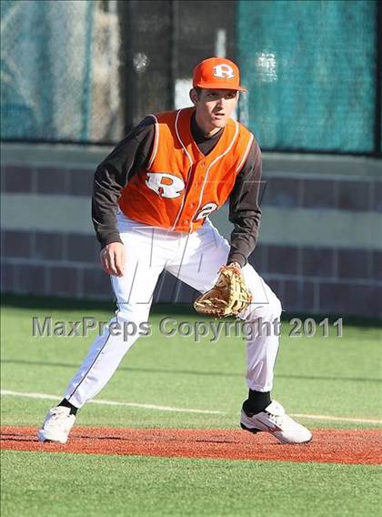 Thumbnail 3 in Bishop Lynch vs. Rockwall (Jesuit Classic) photogallery.