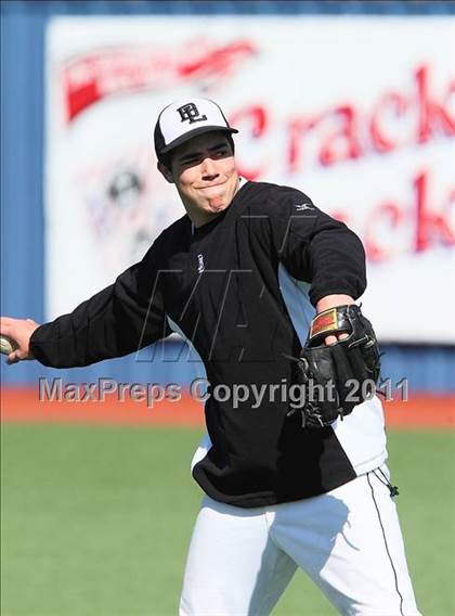 Thumbnail 3 in Bishop Lynch vs. Rockwall (Jesuit Classic) photogallery.
