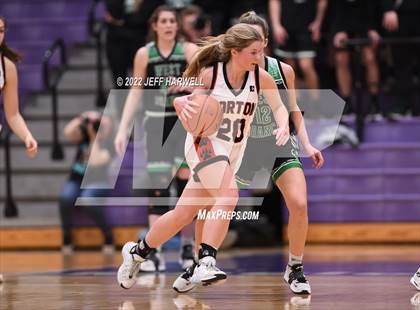 Thumbnail 3 in West Branch vs. Norton (OHSAA D2 Regional Semifinal) photogallery.