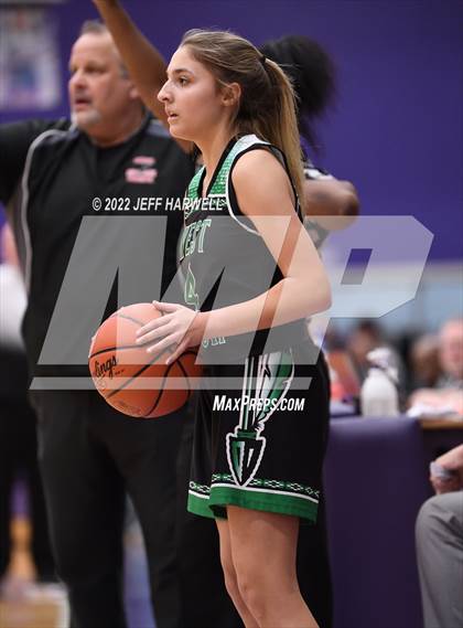 Thumbnail 1 in West Branch vs. Norton (OHSAA D2 Regional Semifinal) photogallery.