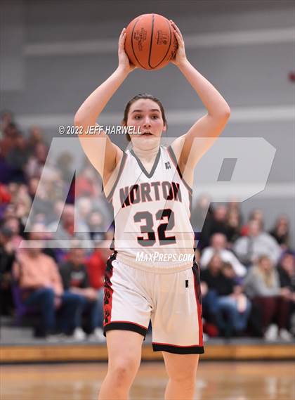 Thumbnail 3 in West Branch vs. Norton (OHSAA D2 Regional Semifinal) photogallery.