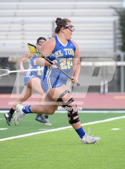 Thumbnail 1 in El Toro @ Aliso Niguel photogallery.