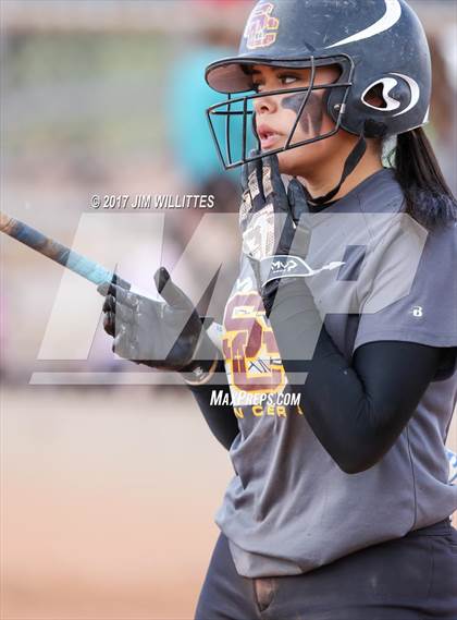 Thumbnail 2 in Salpointe Catholic vs. Show Low (Chandler Prep Softball Classic)  photogallery.