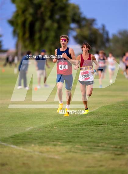Thumbnail 1 in FR: Desert Twilight XC photogallery.