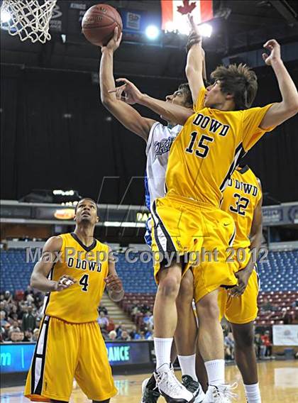 Thumbnail 1 in Bishop O'Dowd vs. Sacred Heart Cathedral (CIF D3 NorCal Regional Final) photogallery.