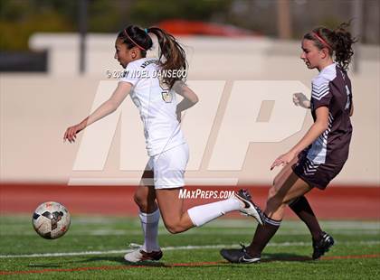 Thumbnail 3 in Archbishop Mitty vs Saint Francis photogallery.