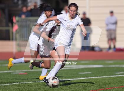 Thumbnail 2 in Archbishop Mitty vs Saint Francis photogallery.