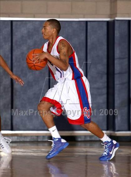 Thumbnail 3 in Serra vs. Cheyenne (MLK Hoops Shootout) photogallery.