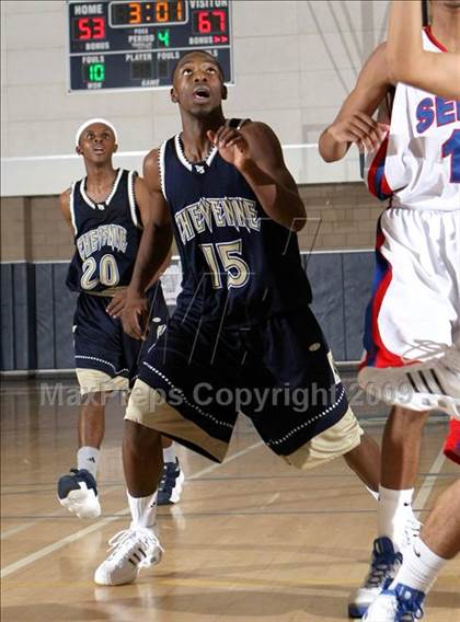 Thumbnail 2 in Serra vs. Cheyenne (MLK Hoops Shootout) photogallery.