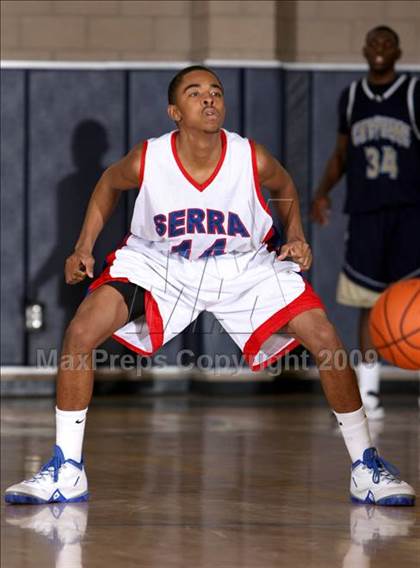 Thumbnail 1 in Serra vs. Cheyenne (MLK Hoops Shootout) photogallery.