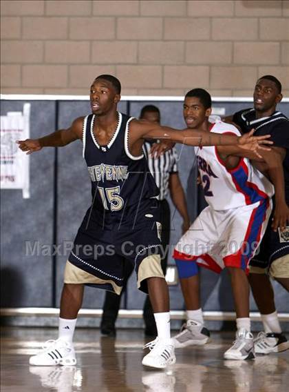 Thumbnail 2 in Serra vs. Cheyenne (MLK Hoops Shootout) photogallery.