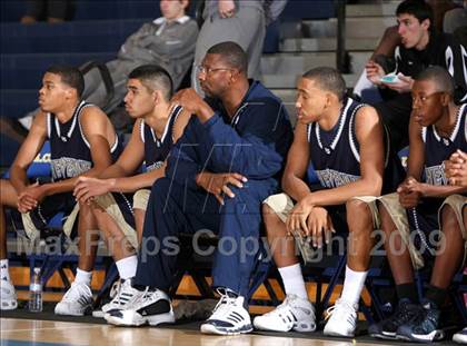 Thumbnail 3 in Serra vs. Cheyenne (MLK Hoops Shootout) photogallery.