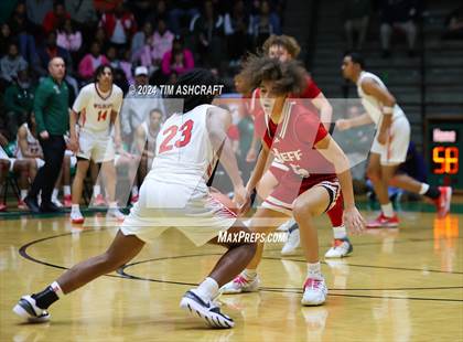 Thumbnail 2 in Jeffersonville vs Lawrence North (IHSAA 4A Semi State) photogallery.