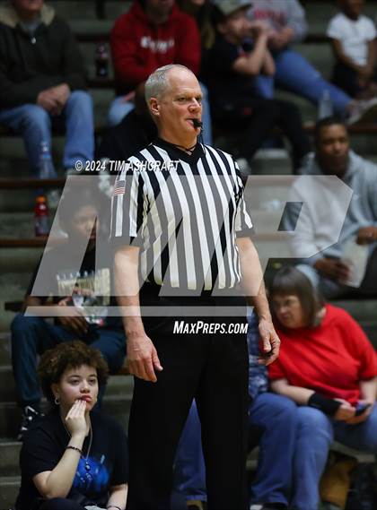 Thumbnail 1 in Jeffersonville vs Lawrence North (IHSAA 4A Semi State) photogallery.