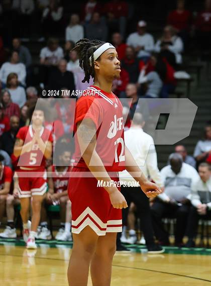 Thumbnail 1 in Jeffersonville vs Lawrence North (IHSAA 4A Semi State) photogallery.