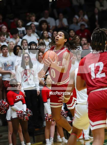 Thumbnail 2 in Jeffersonville vs Lawrence North (IHSAA 4A Semi State) photogallery.