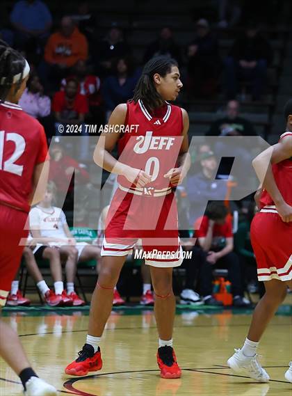 Thumbnail 1 in Jeffersonville vs Lawrence North (IHSAA 4A Semi State) photogallery.