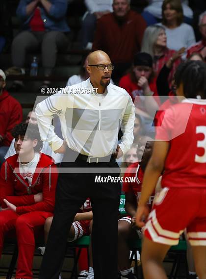 Thumbnail 2 in Jeffersonville vs Lawrence North (IHSAA 4A Semi State) photogallery.