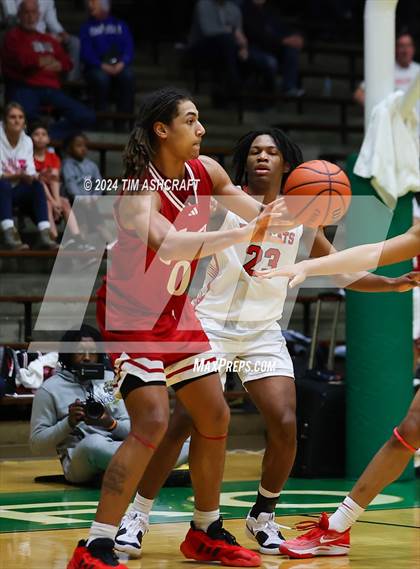 Thumbnail 3 in Jeffersonville vs Lawrence North (IHSAA 4A Semi State) photogallery.